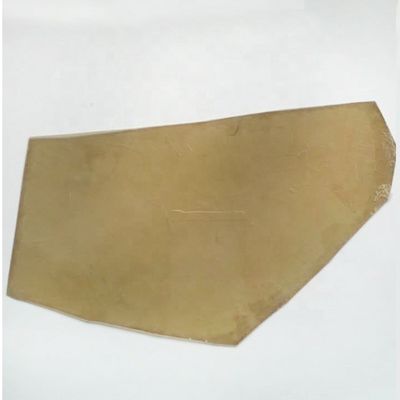 CaO-Gehalt von 0,4-0,6 0,5-0,5 mm Rubin-Grün Mica-Blatt mit individueller Form